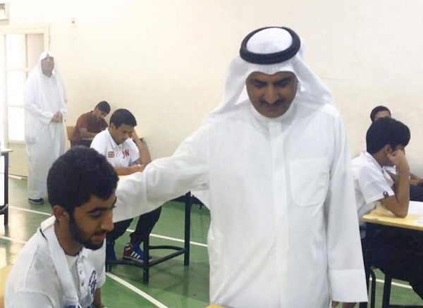 وكيل التربية الدكتور سعود الحربي في جولة تفقدية على عدد من لجان اختبارات الصف الثاني عشر