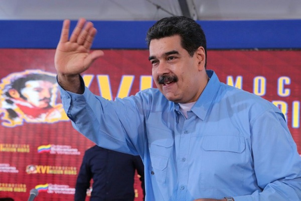 مادورو يتهم المدير السابق لجهاز الاستخبارات ”بتنسيق” الانتفاضة الفاشلة