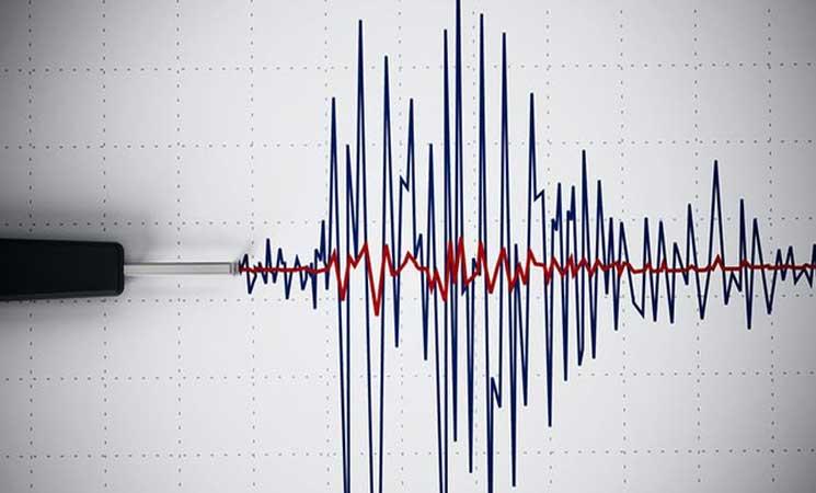 زلزال بقوة 5.2 درجة قبالة "أنطاليا" التركية
