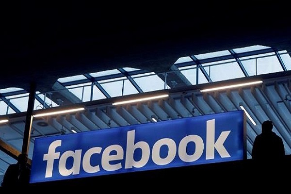 "فيسبوك" تعزز تصديها للأخبار الكاذبة بشأن الانتخابات