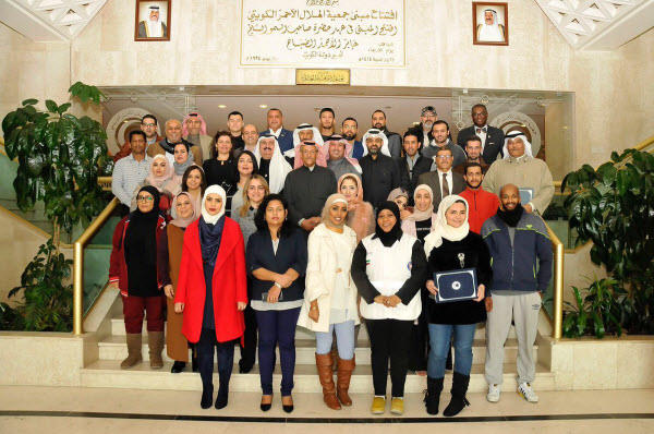 “الهلال الأحمر” الكويتية تختتم دورة الوصول الآمن لتأهيل المتطوعين