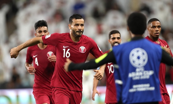 قطر تقسو على الإمارات برباعية نظيفة وتضرب موعدا مع اليابان في نهائي كأس آسيا