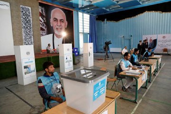 بدء التصويت في انتخابات الرئاسة الأفغانية وسط وجود أمني مكثف