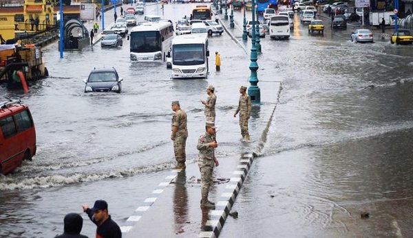 مصر: تحذير من أمطار غزيرة وانخفاض في درجات الحرارة