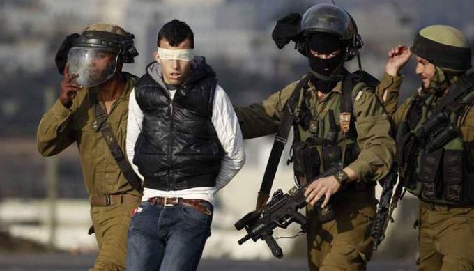 الاحتلال الإسرائيلي يعتقل 23 فلسطينيًا من الضفة الغربية