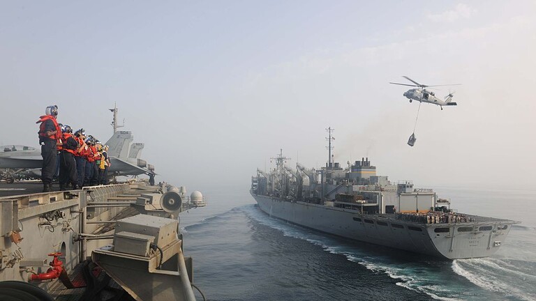  البحرية الأمريكية تكشف تفاصيل فقدانها عنصرين في خليج عدن