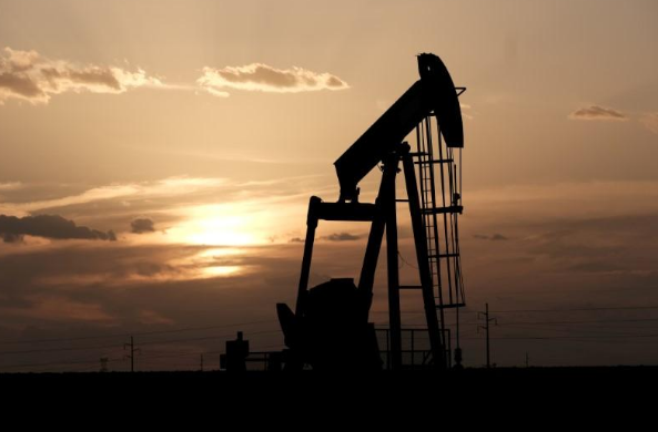  النفط يصعد وسط إشارات خفض الفائدة الأمريكية ودعم قطاع العقارات الصيني
