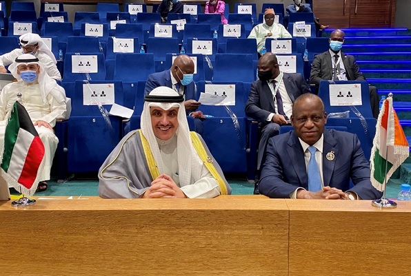 وزير الخارجية يلتقي وزير خارجية كوت ديفوار على هامش اجتماع "التعاون" الإسلامي بالنيجر                                                                                                                                                           