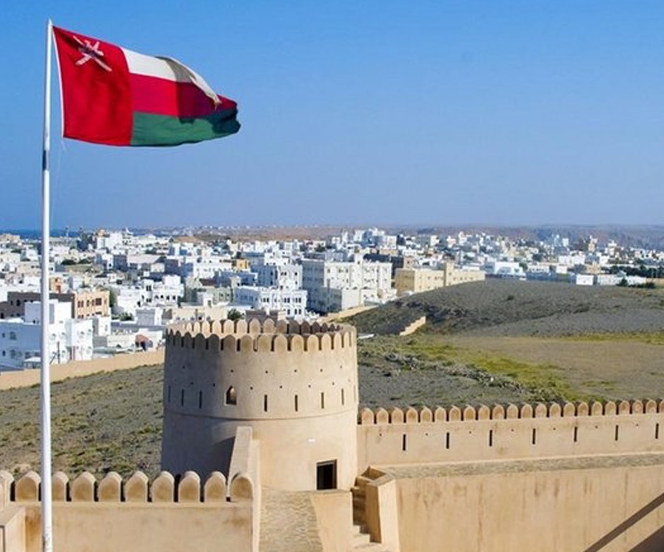 سلطنة عمان: هذه المهن للمواطنين فقط