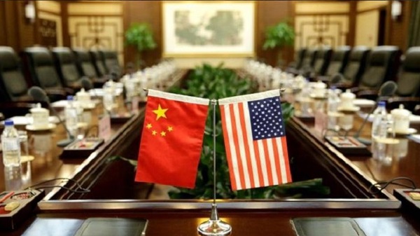 بكين: التفاوض حول الرسوم الجمركية الأمريكية مستحيل تحت التهديد