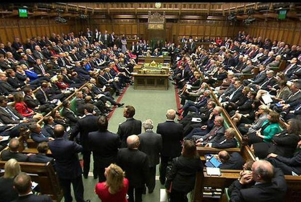 إسبانيا تعرب عن أسفها لرفض البرلمان البريطاني اتفاق "بريكسيت"