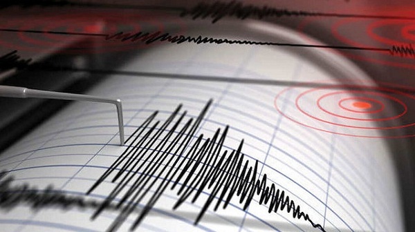 زلزال بقوة 6.4 درجة يضرب مقاطعة "مالوكو" الإندونيسية 