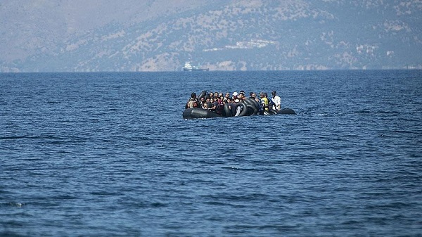 انقلاب قارب يحمل 19 مهاجرًا غير شرعي قبالة سواحل اليونان 