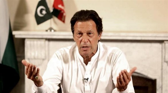 رئيس وزراء باكستان يتعهد بمنح الجنسية للاجئين أفغان