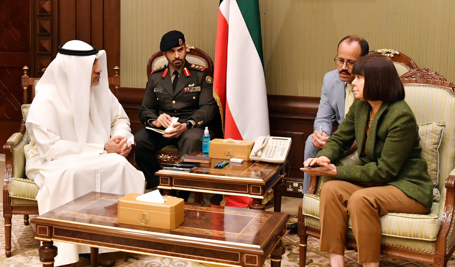  الشيخ فهد اليوسف يبحث مع السفيرة الأميركية قضايا وموضوعات مشتركة