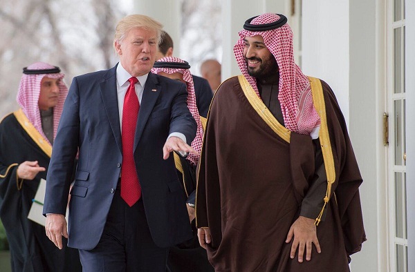   ترامب  تحدث هاتفيا مع ولي عهد السعودية حول إيران وسوق النفط
