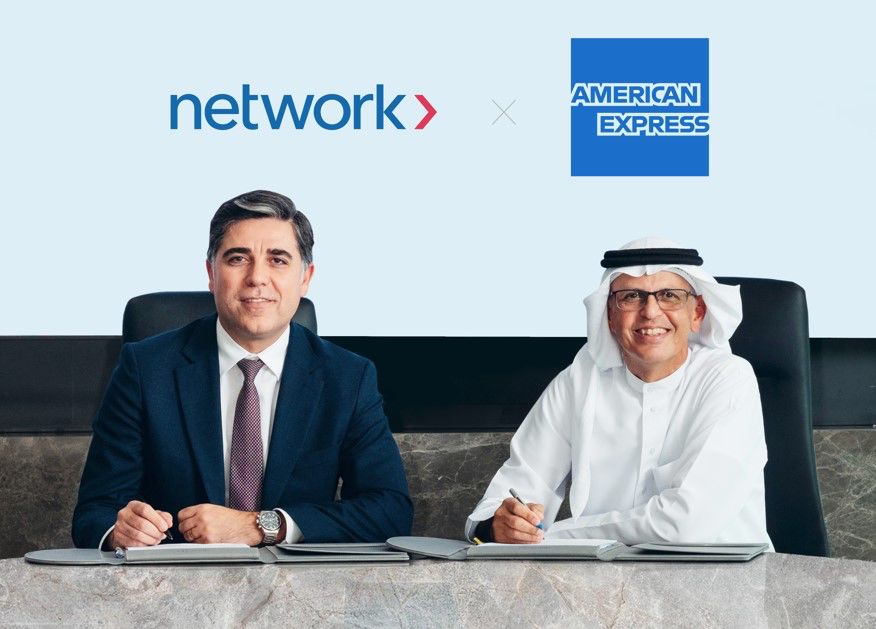 شركة أمريكان إكسبريس الشرق الأوسط وشركة نتورك إنترناشيونال تبرمان اتفاقية استراتيجية الأول من نوعها لتوسعة شبكة قبول بطاقات أمريكان إكسبريس لدى التجار في الإمارات