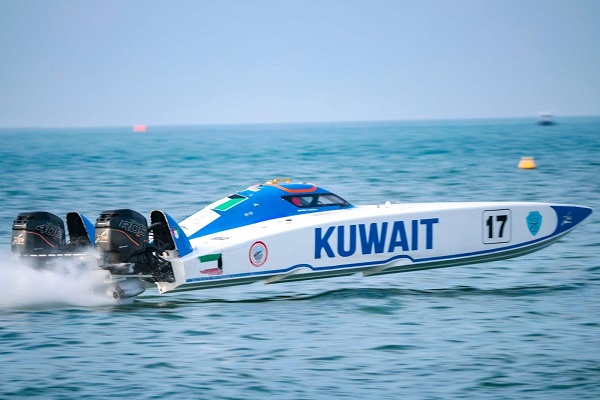 البحري يقيم غدا الجمعة سباق الجولة الأولى لبطولة الكويت للزوارق السريعة بمشاركة 23 زورقا و69 متسابقا 
