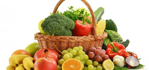 لقلب سليم : عليك بتناول الخضروات والفواكه يومياً